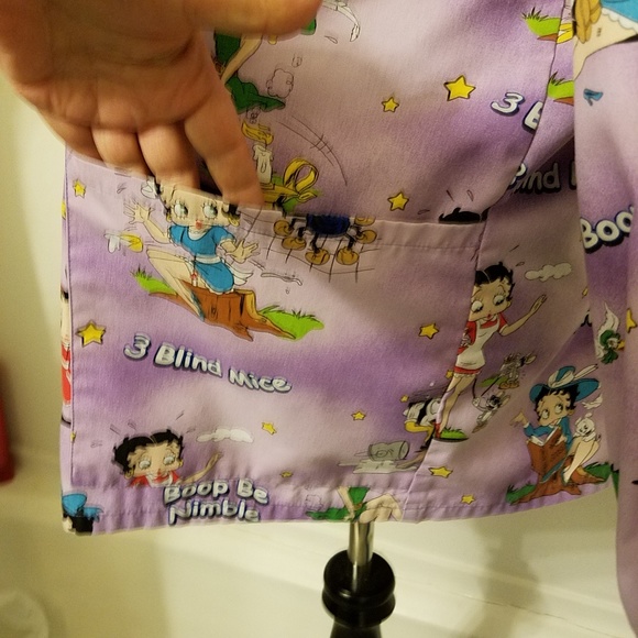 Scrub top smock Betty Boop - Picture 7 of 8